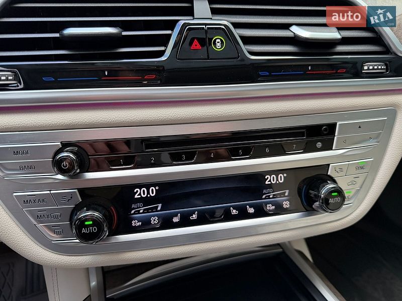 Седан BMW 7 Series 2019 в Киеве