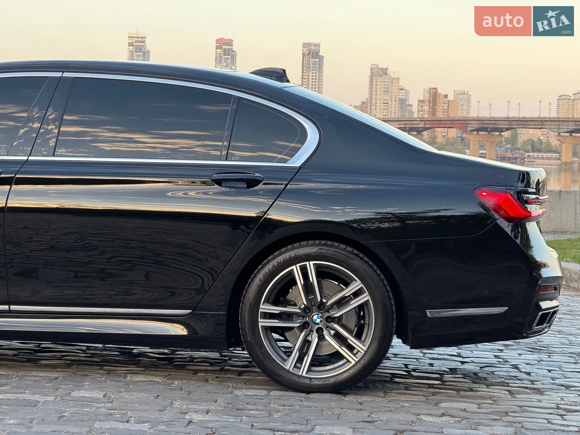 2020 BMW 7er - мініатюра 7