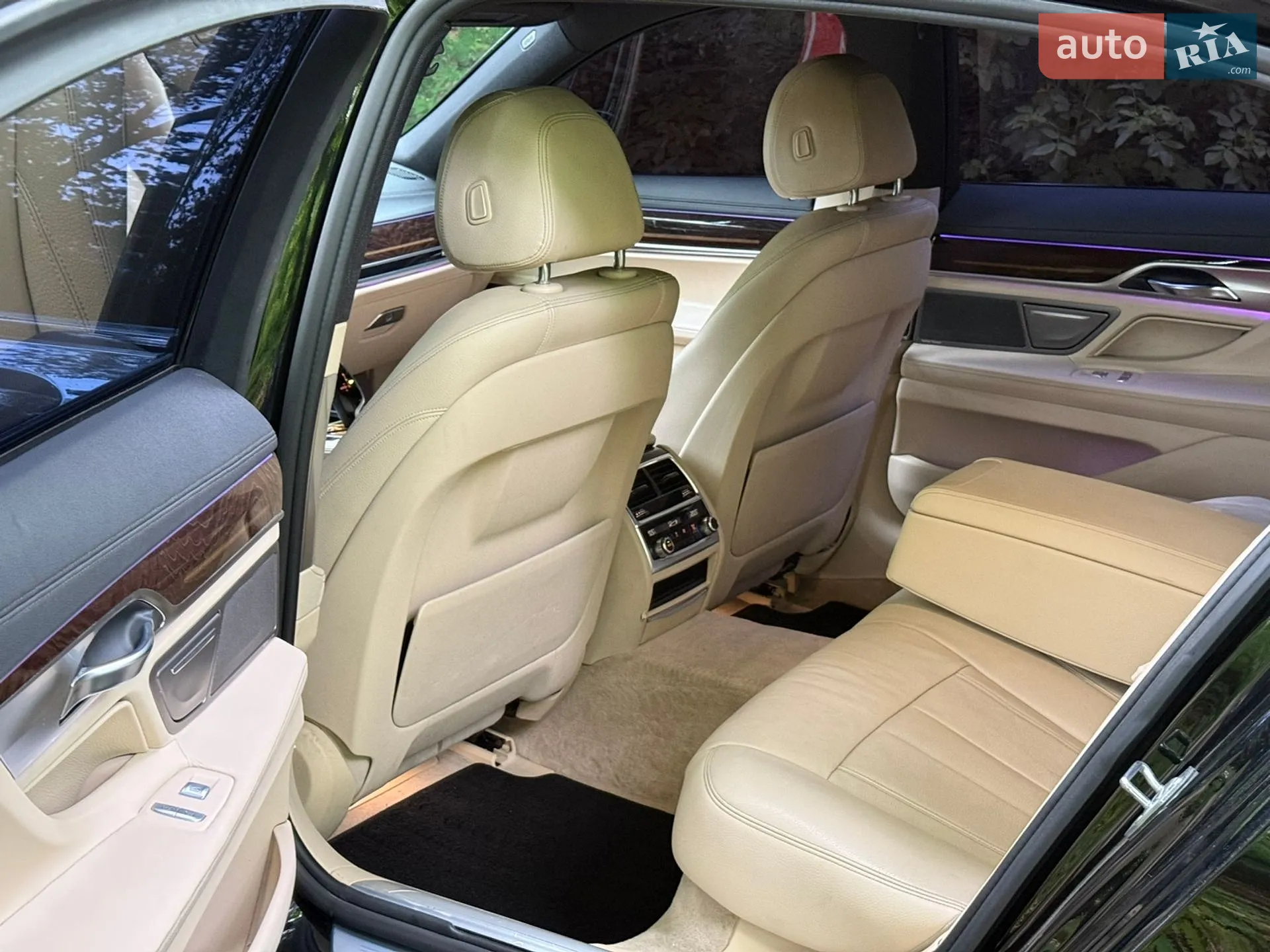 2016 BMW 7er - мініатюра 20
