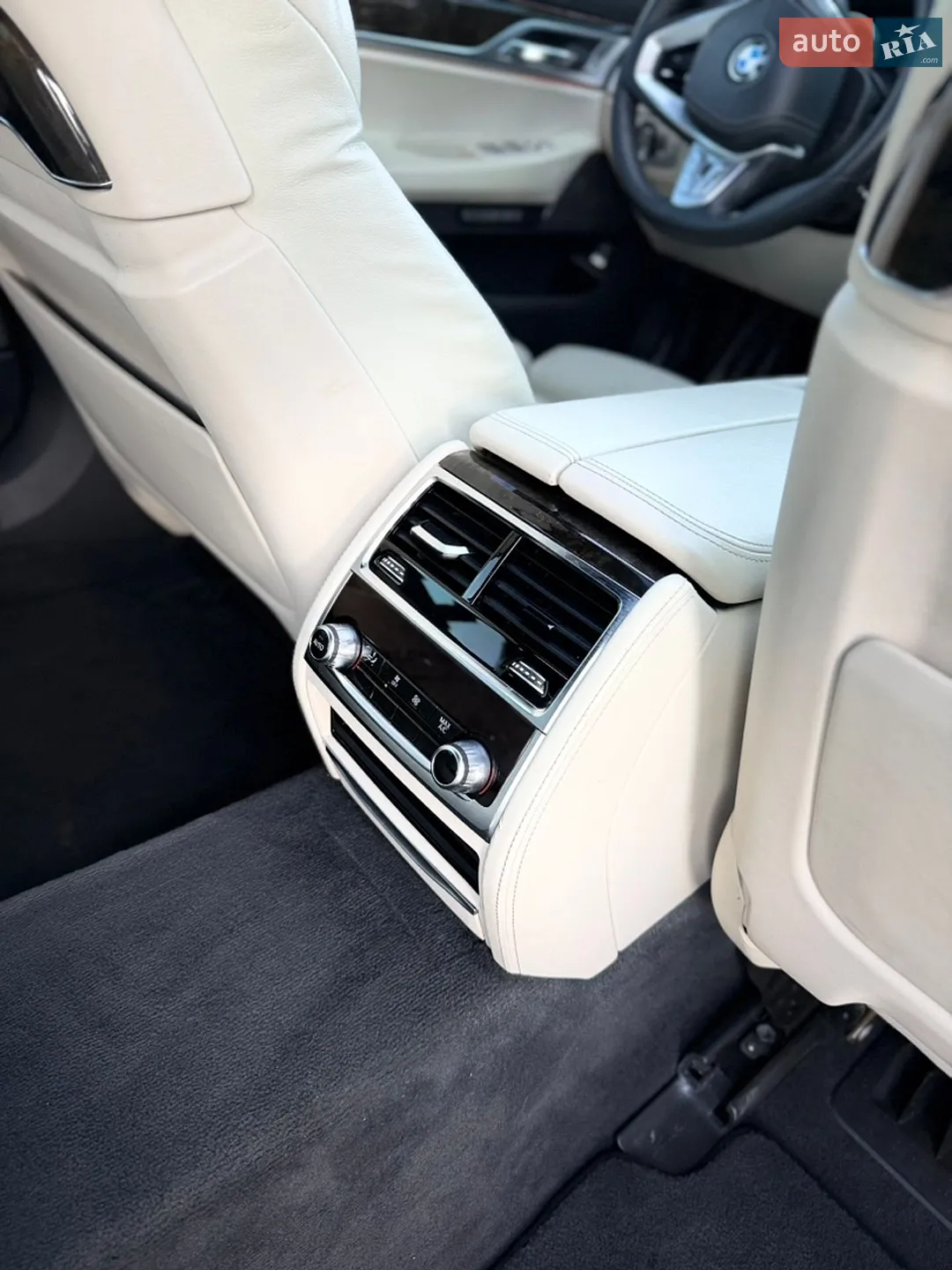 2016 BMW 7er - мініатюра 31