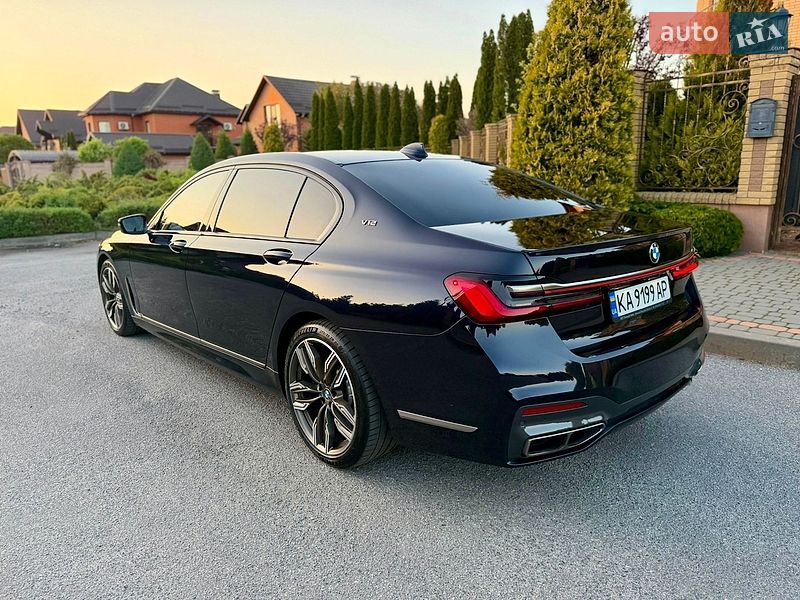Седан BMW 7 Series 2021 в Виннице