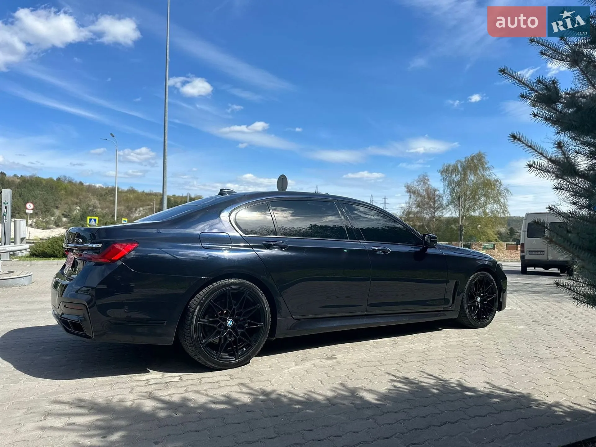 2016 BMW 7er - мініатюра 24