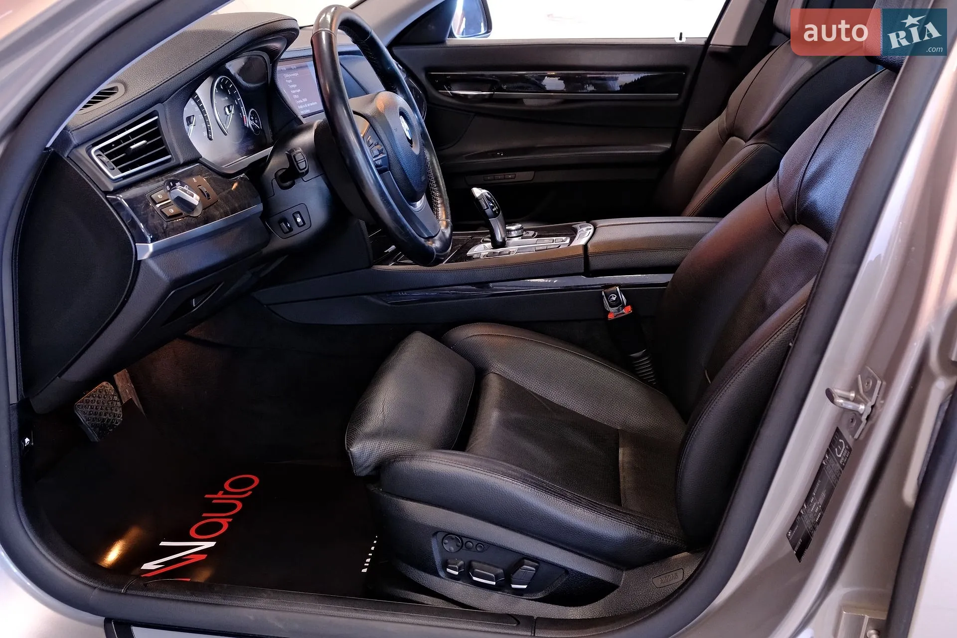 2011 BMW 7er - мініатюра 28