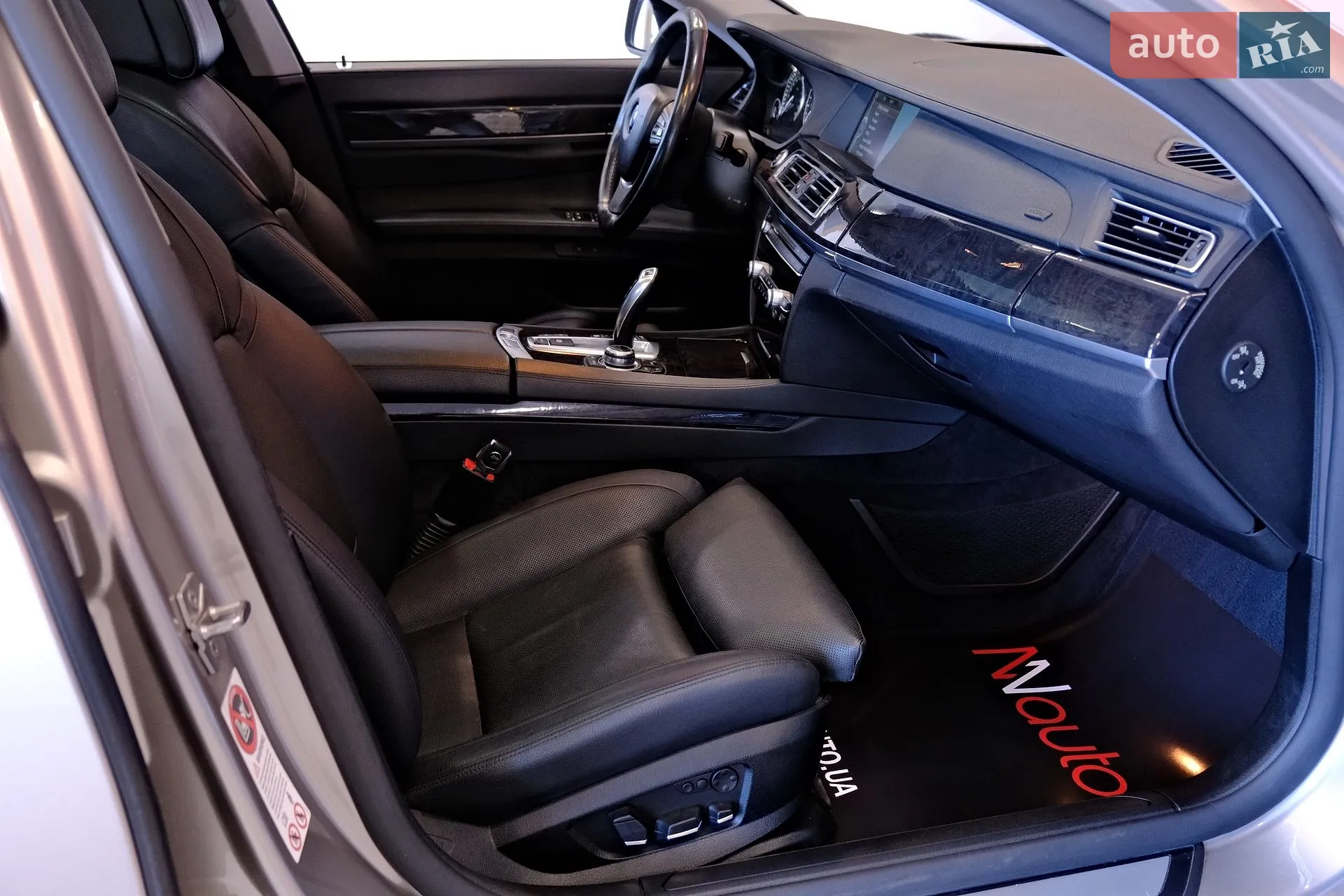 2011 BMW 7er - мініатюра 42