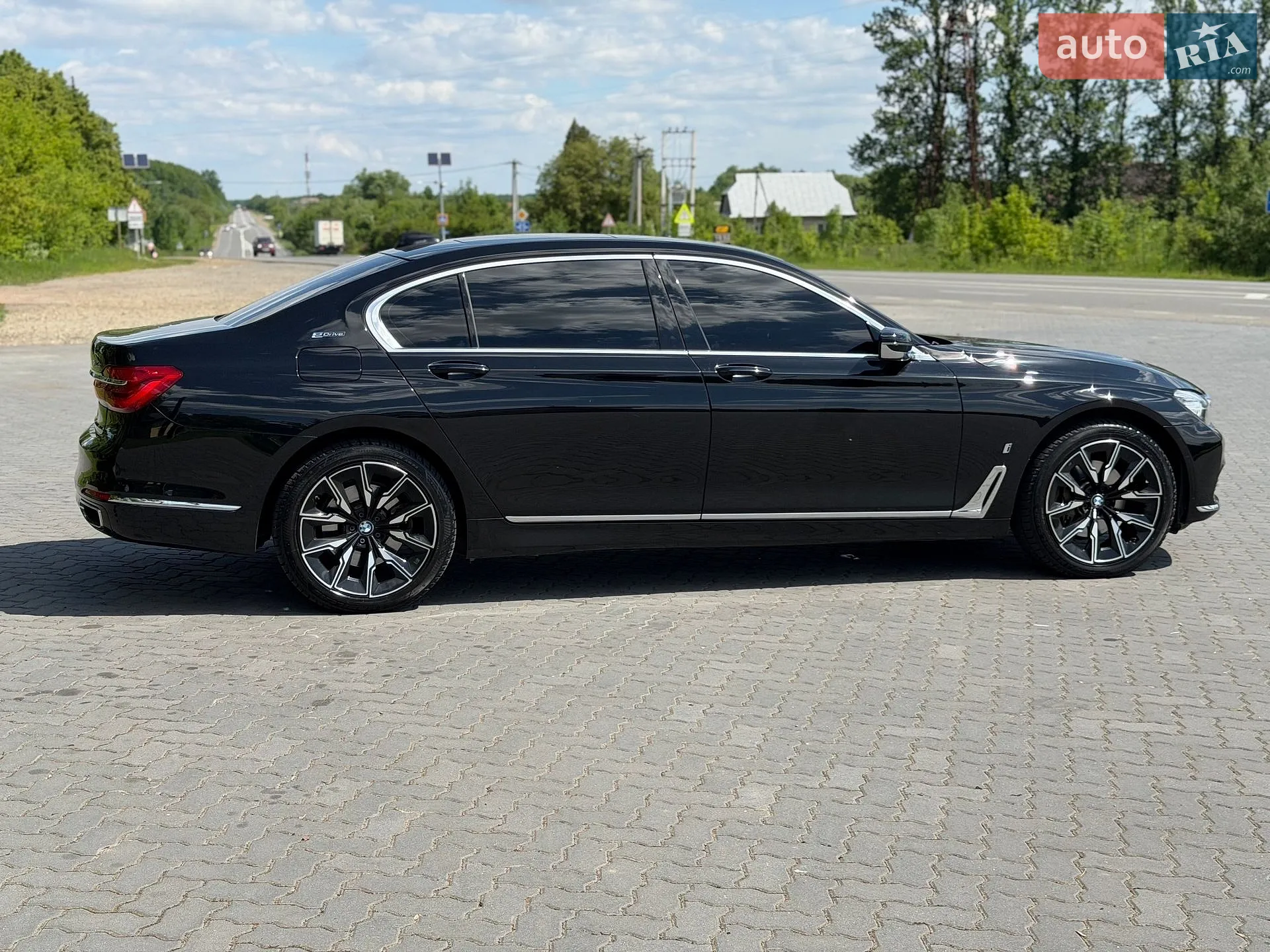2017 BMW 7er - мініатюра 9