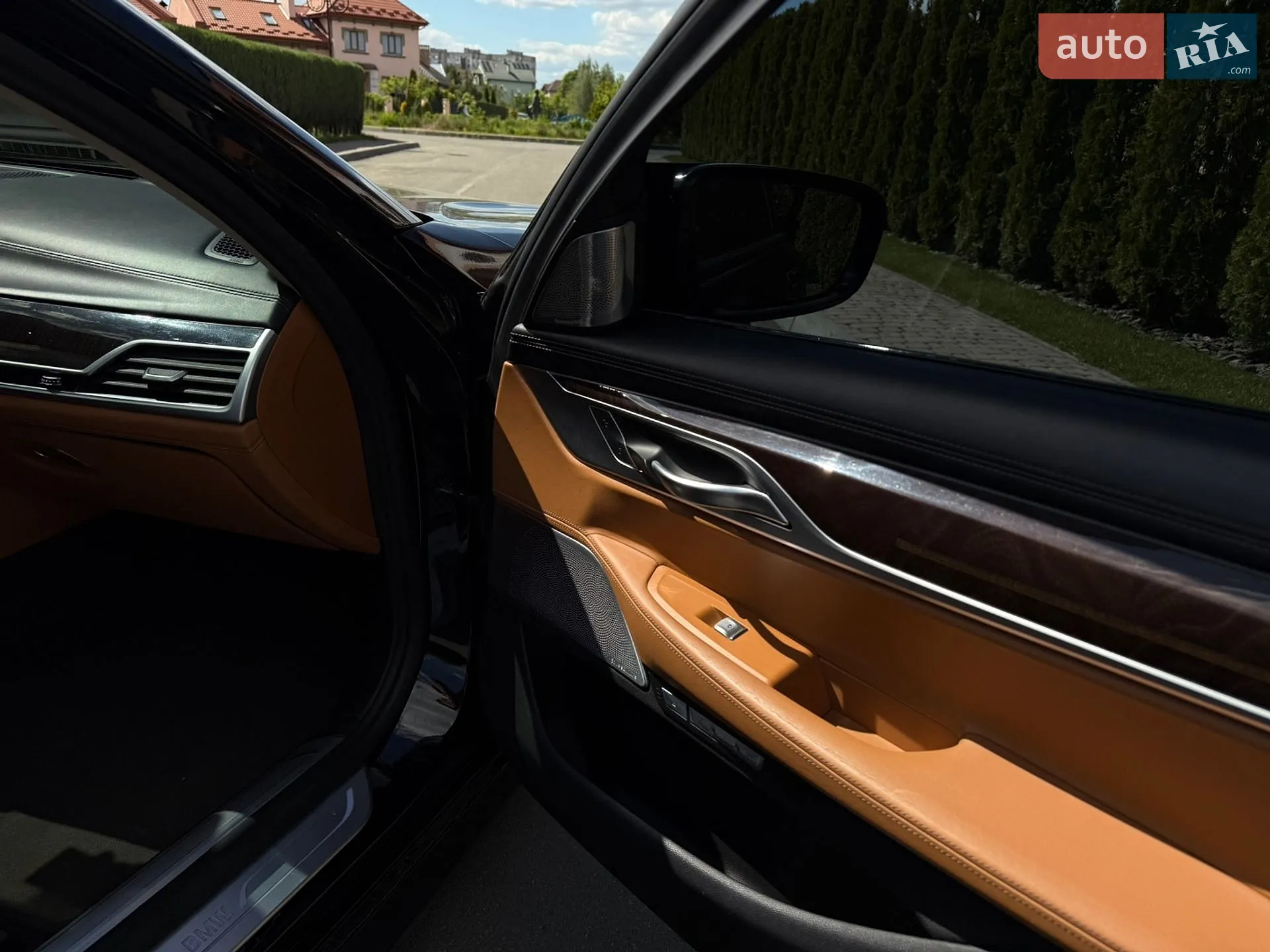 2017 BMW 7er - мініатюра 12