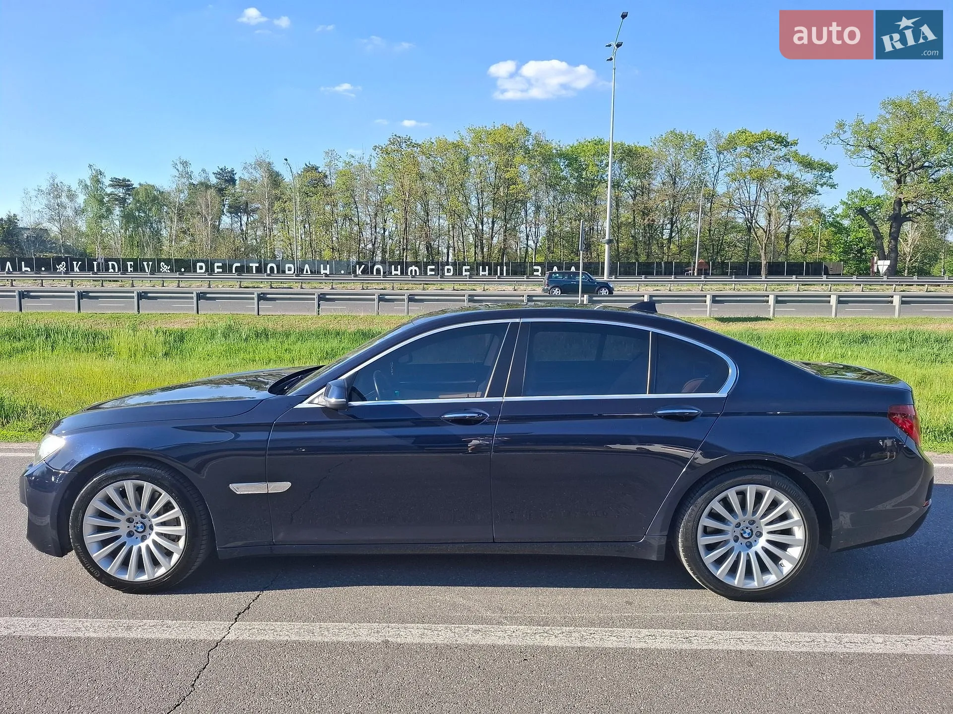 2012 BMW 7er - мініатюра 20