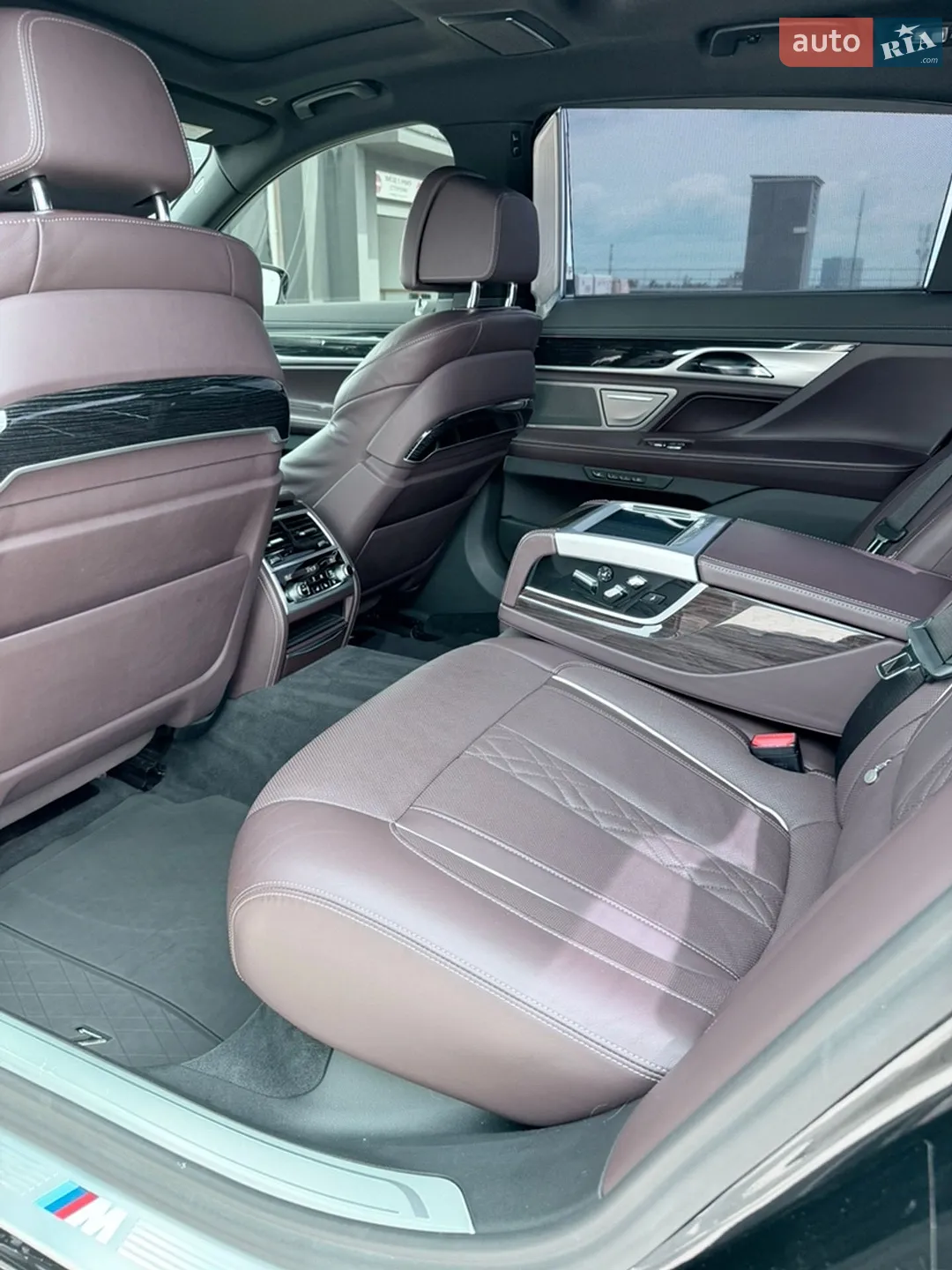 2020 BMW 7er - мініатюра 26