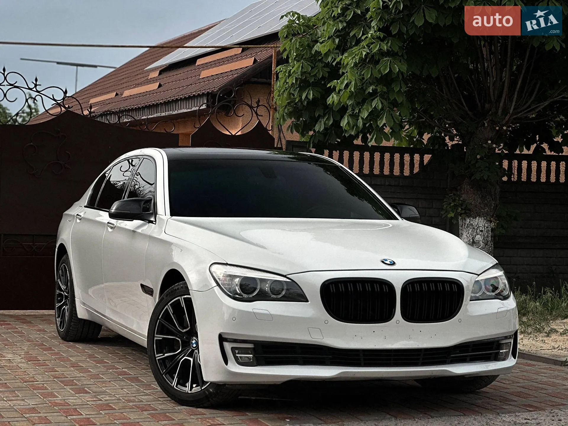2013 BMW 7er - мініатюра 18