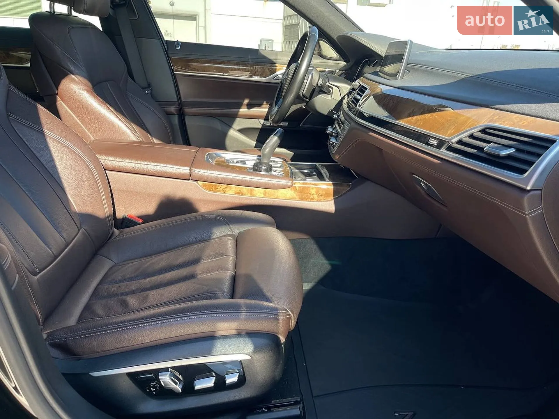 2016 BMW 7er - мініатюра 24