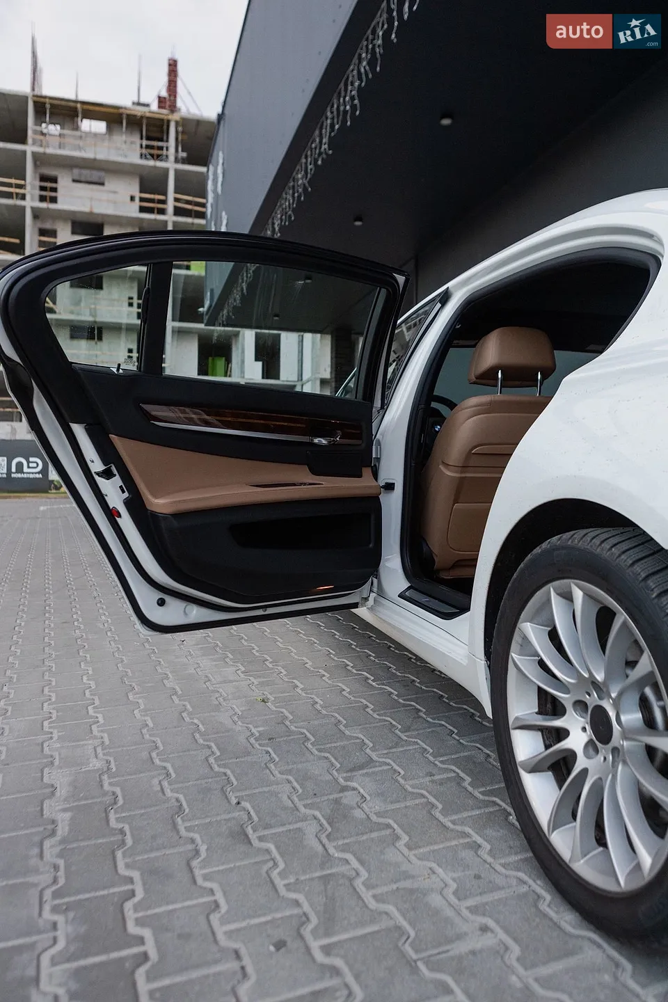 2014 BMW 7er - мініатюра 4