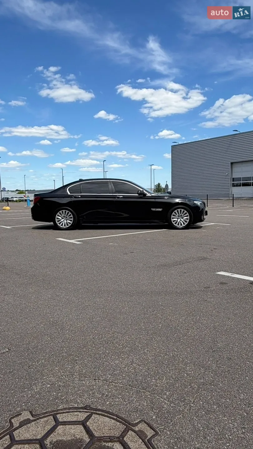 2011 BMW 7er - мініатюра 4