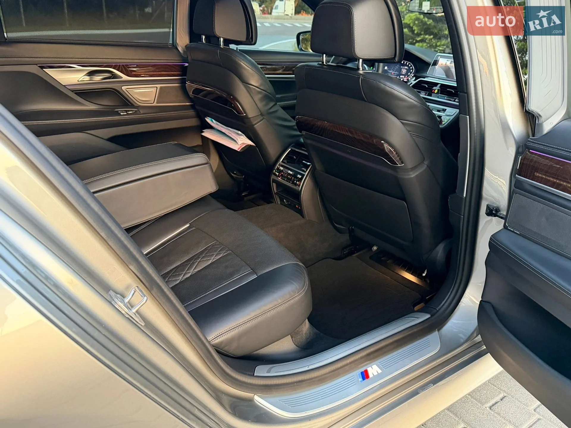 2022 BMW 7er - мініатюра 23