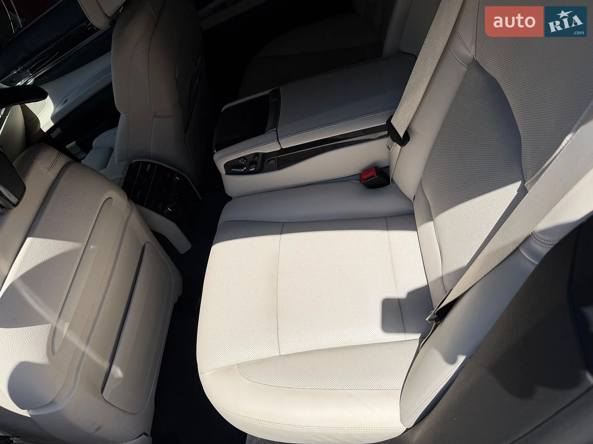 2013 BMW 7er - мініатюра 24