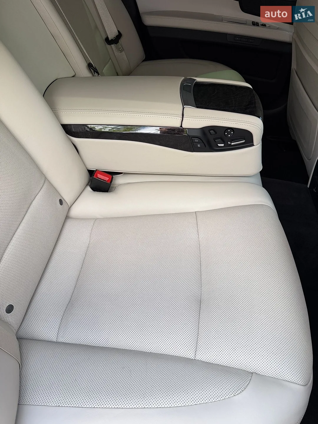 2013 BMW 7er - мініатюра 28