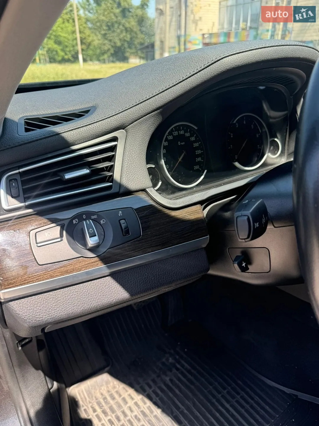 2014 BMW 7er - мініатюра 8