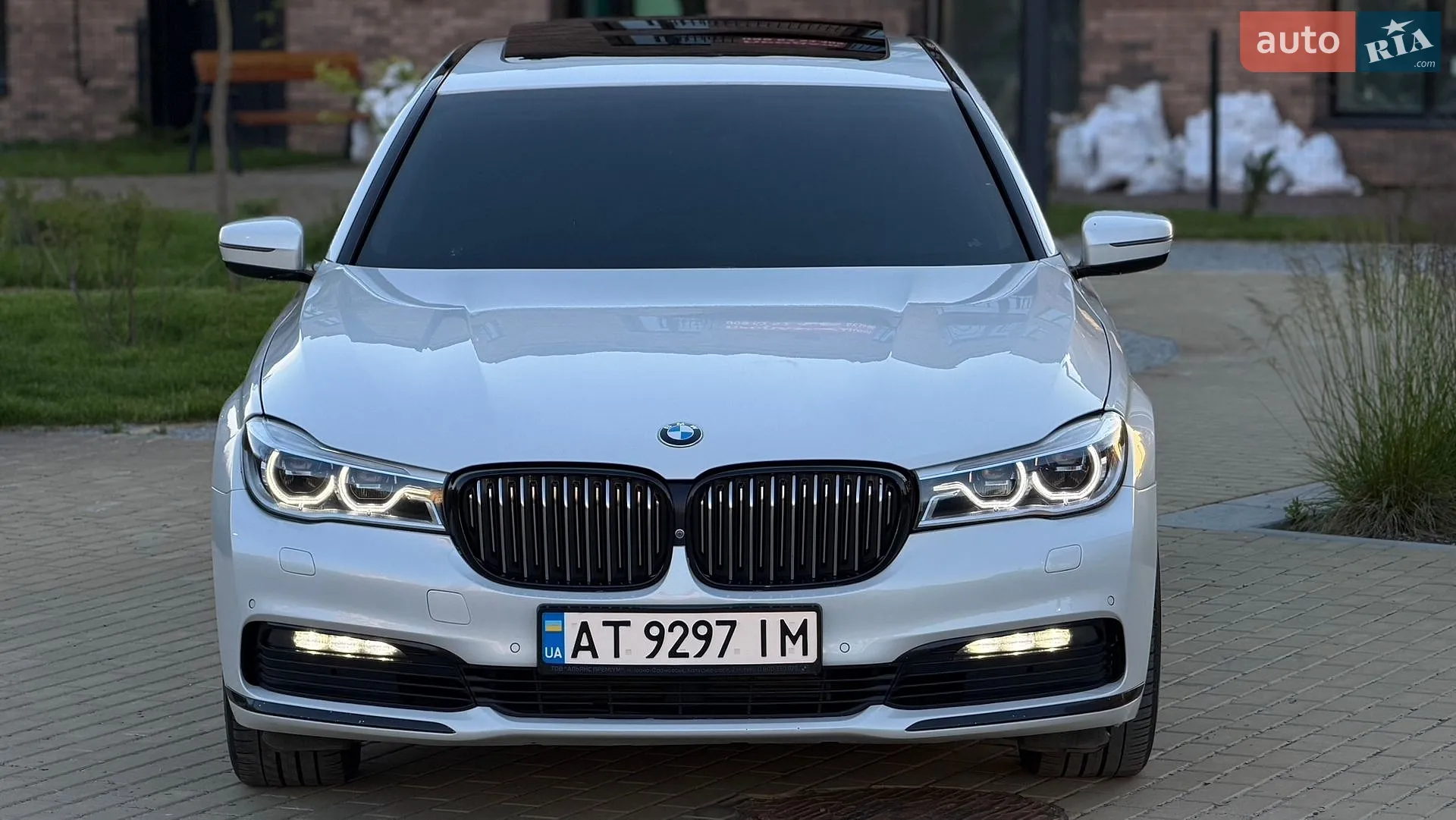 2015 BMW 7er - мініатюра 16