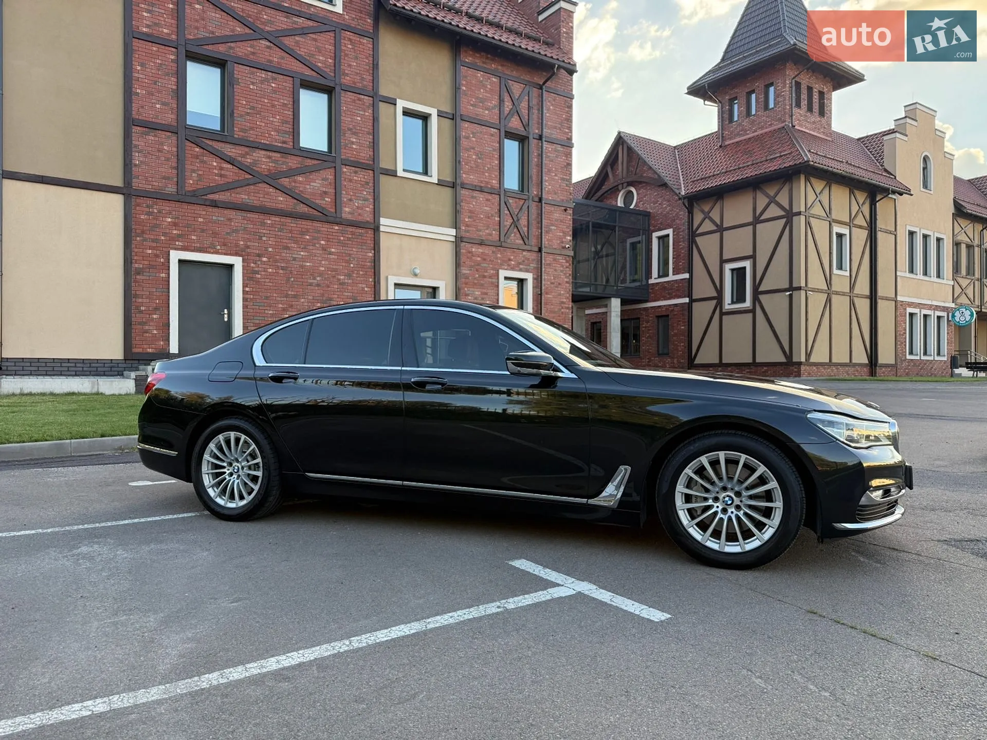 2017 BMW 7er - мініатюра 3