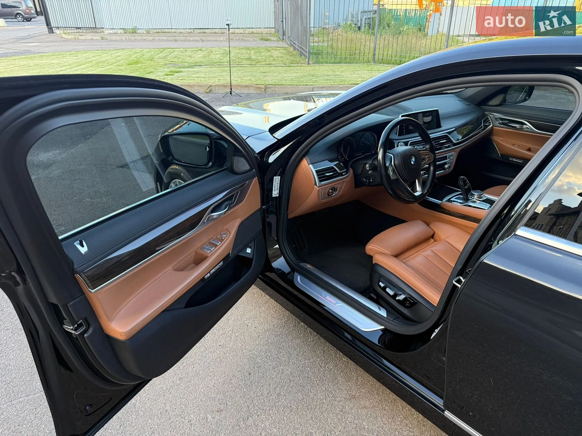 2017 BMW 7er - мініатюра 11