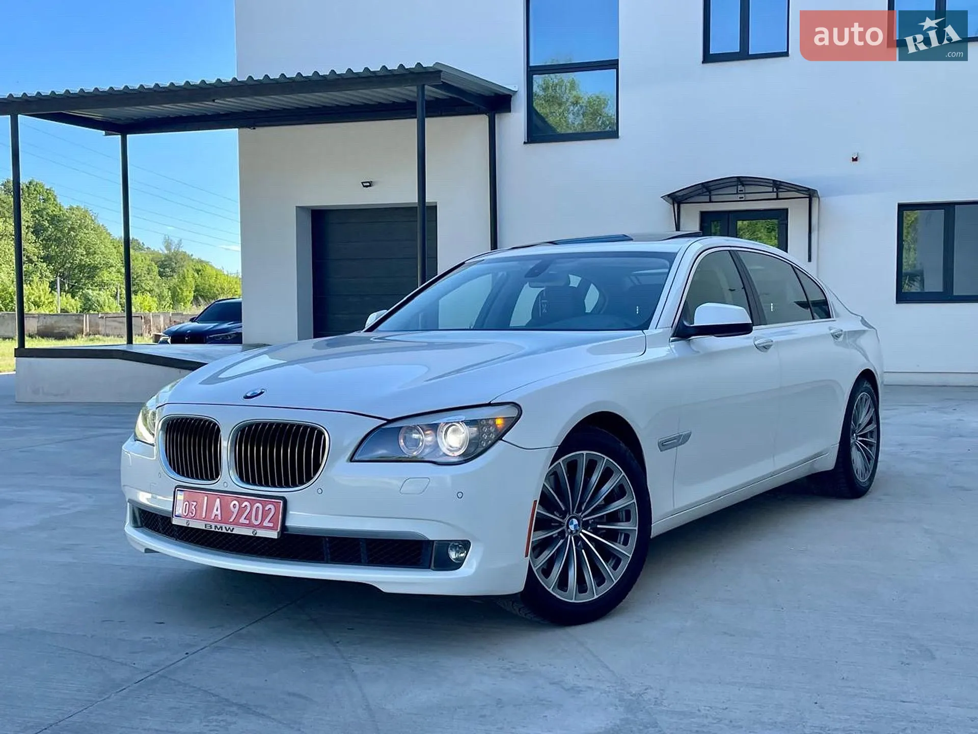2012 BMW 7er - мініатюра 4