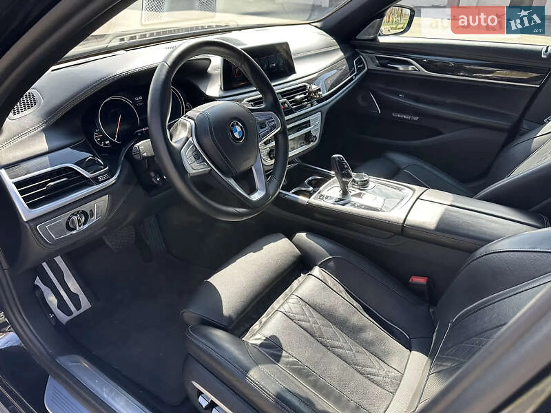 2017 BMW 7er - мініатюра 19