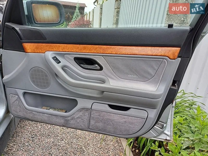 BMW 7 Series 1997 VIN WBAGE21070DJ39090 фото оголошення 15 з 52