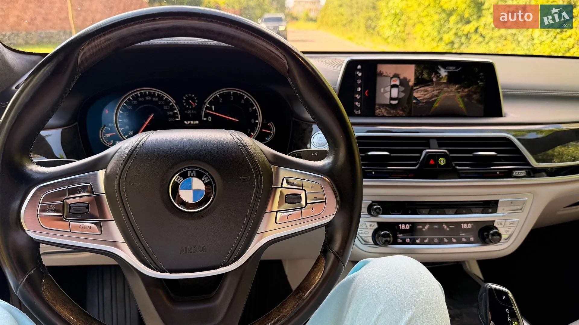 2017 BMW 7er - мініатюра 18