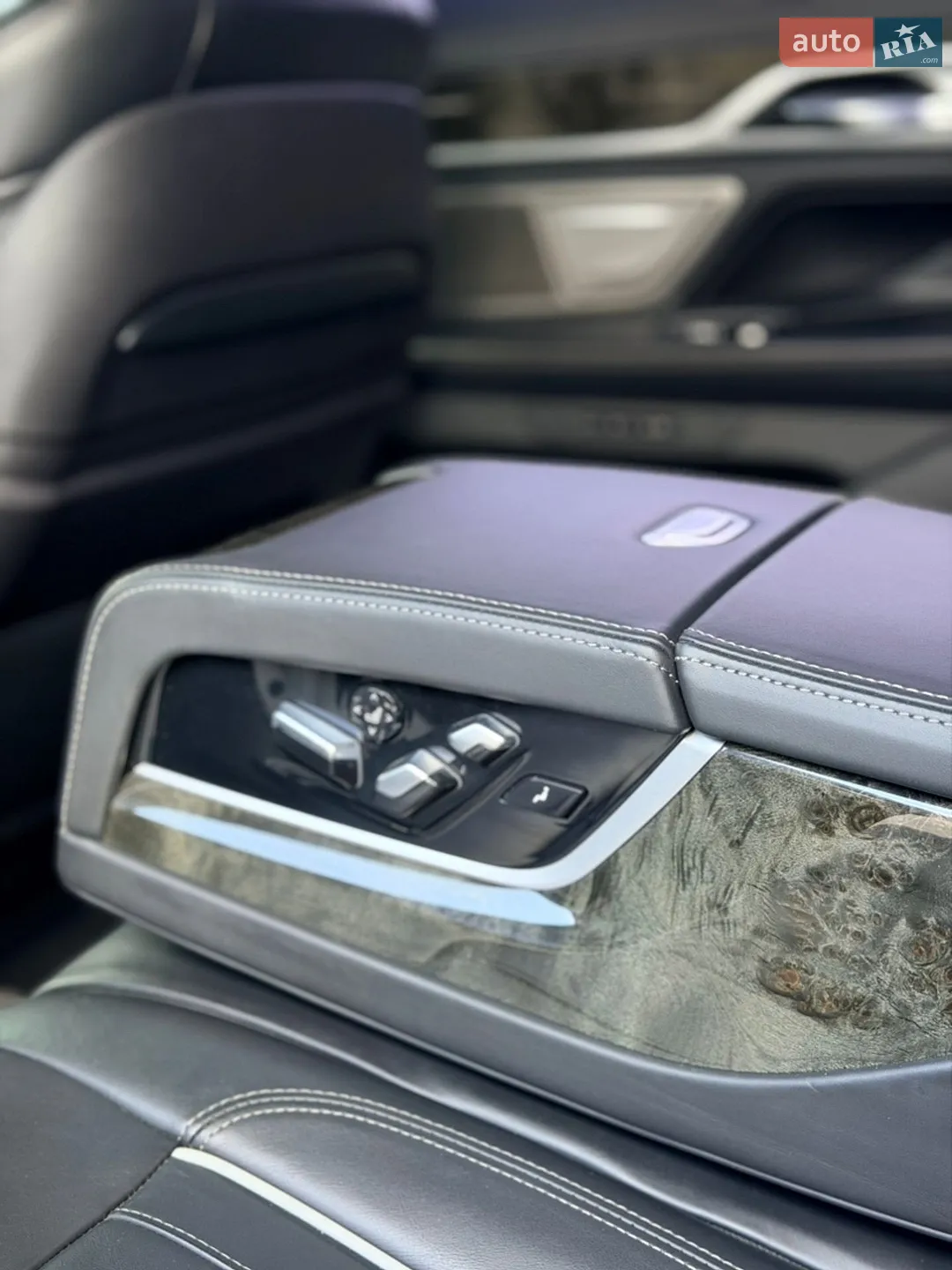 2022 BMW 7er - мініатюра 10
