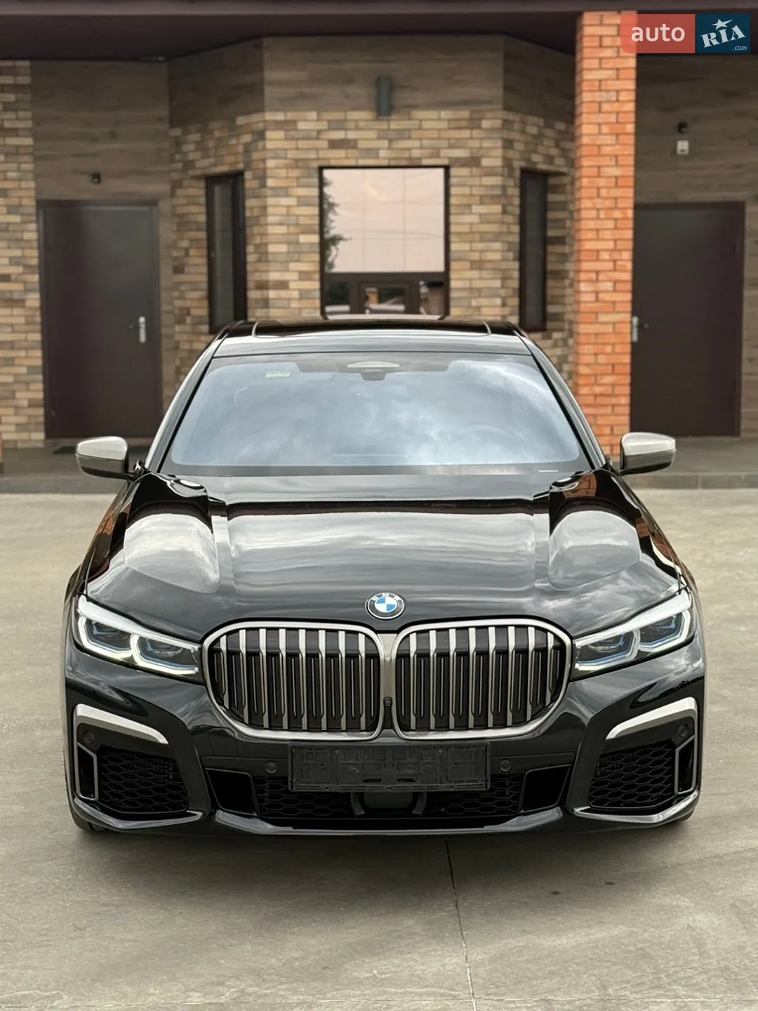 2021 BMW 7er - фото 1