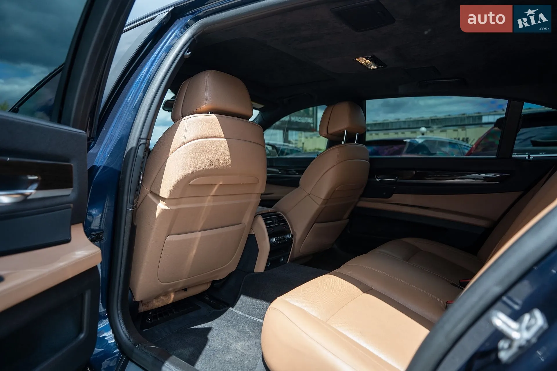 2011 BMW 7er - мініатюра 27