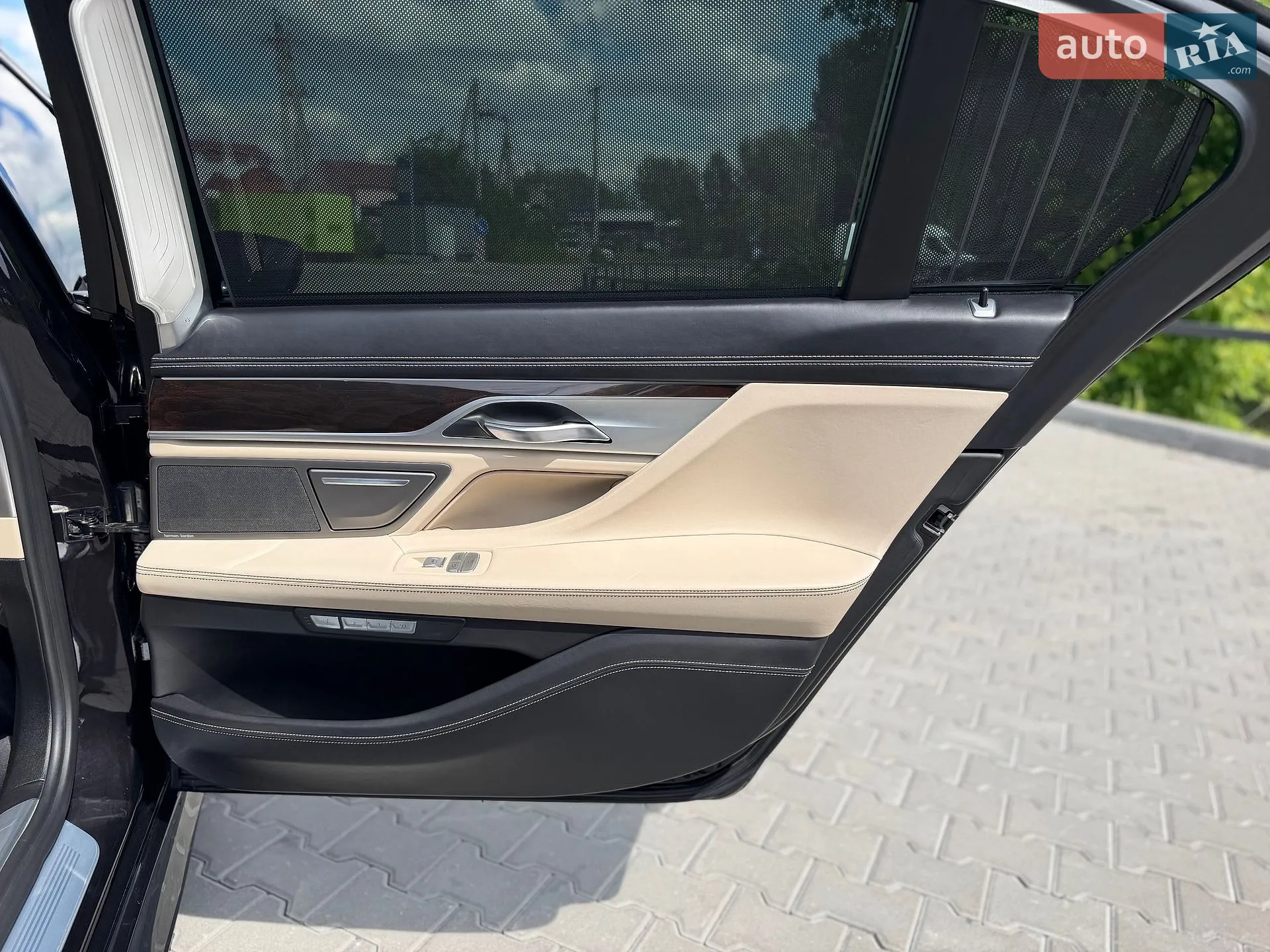 2017 BMW 7er - мініатюра 42