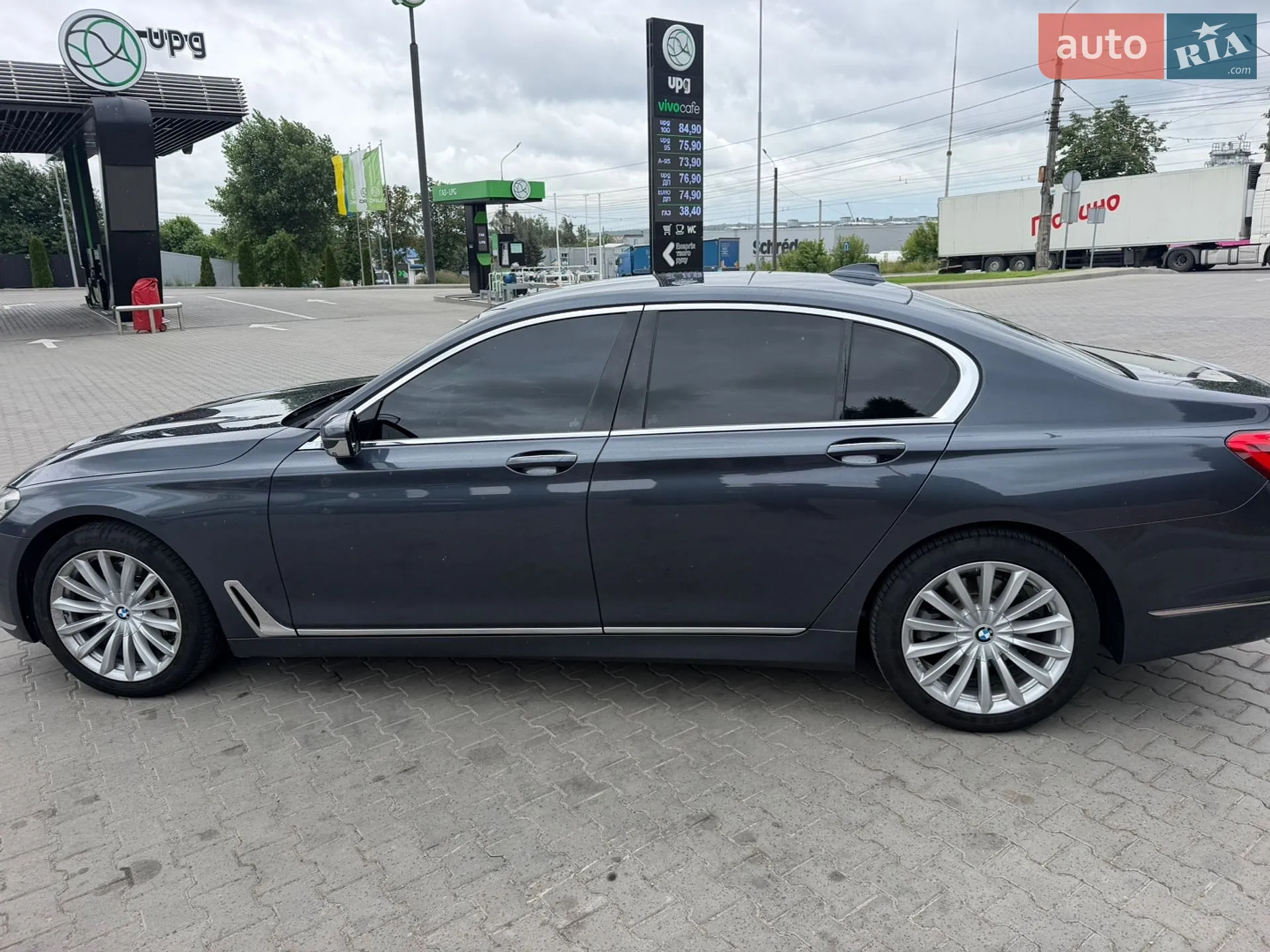 2016 BMW 7er - мініатюра 3