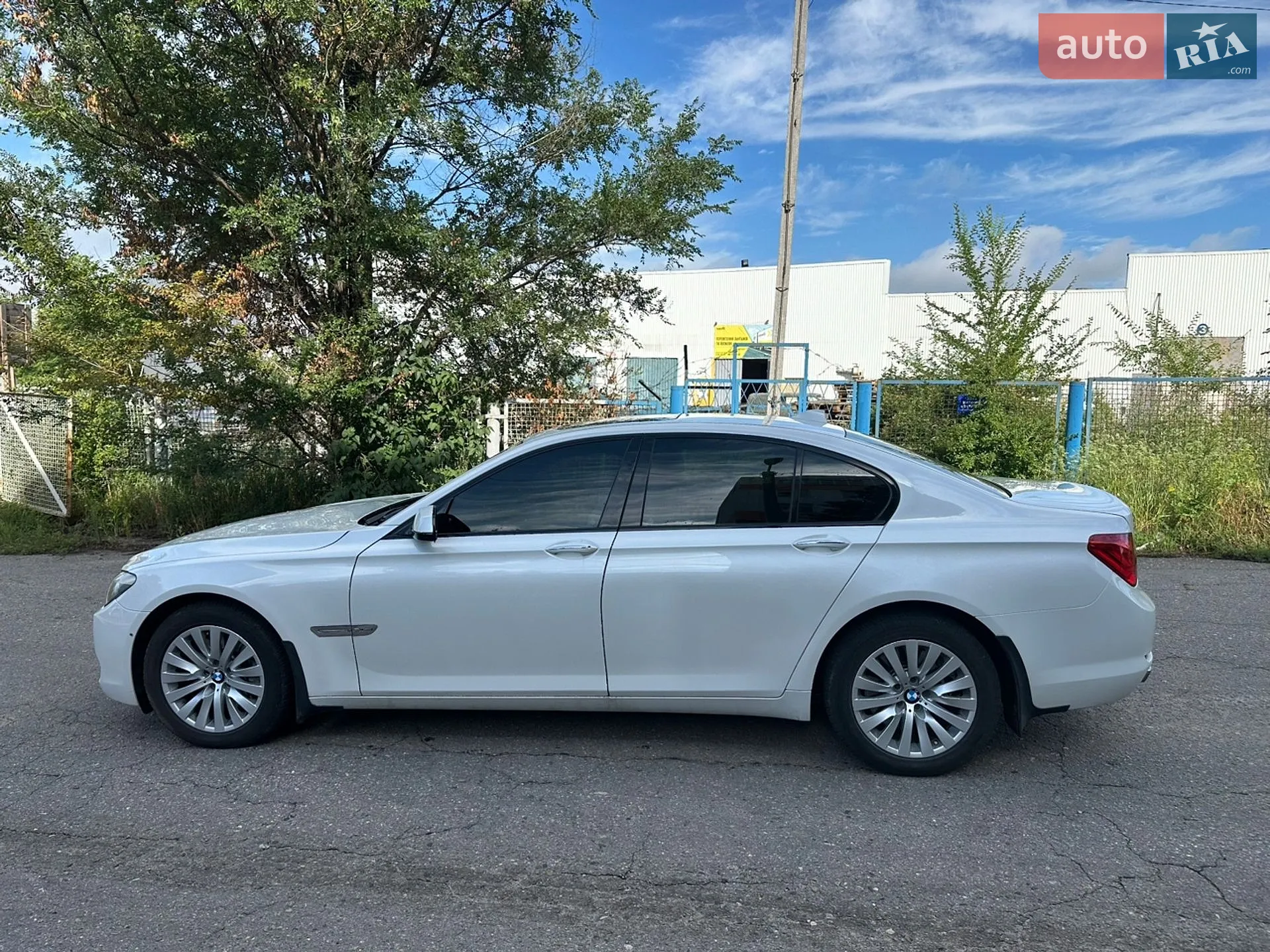 2011 BMW 7er - мініатюра 9