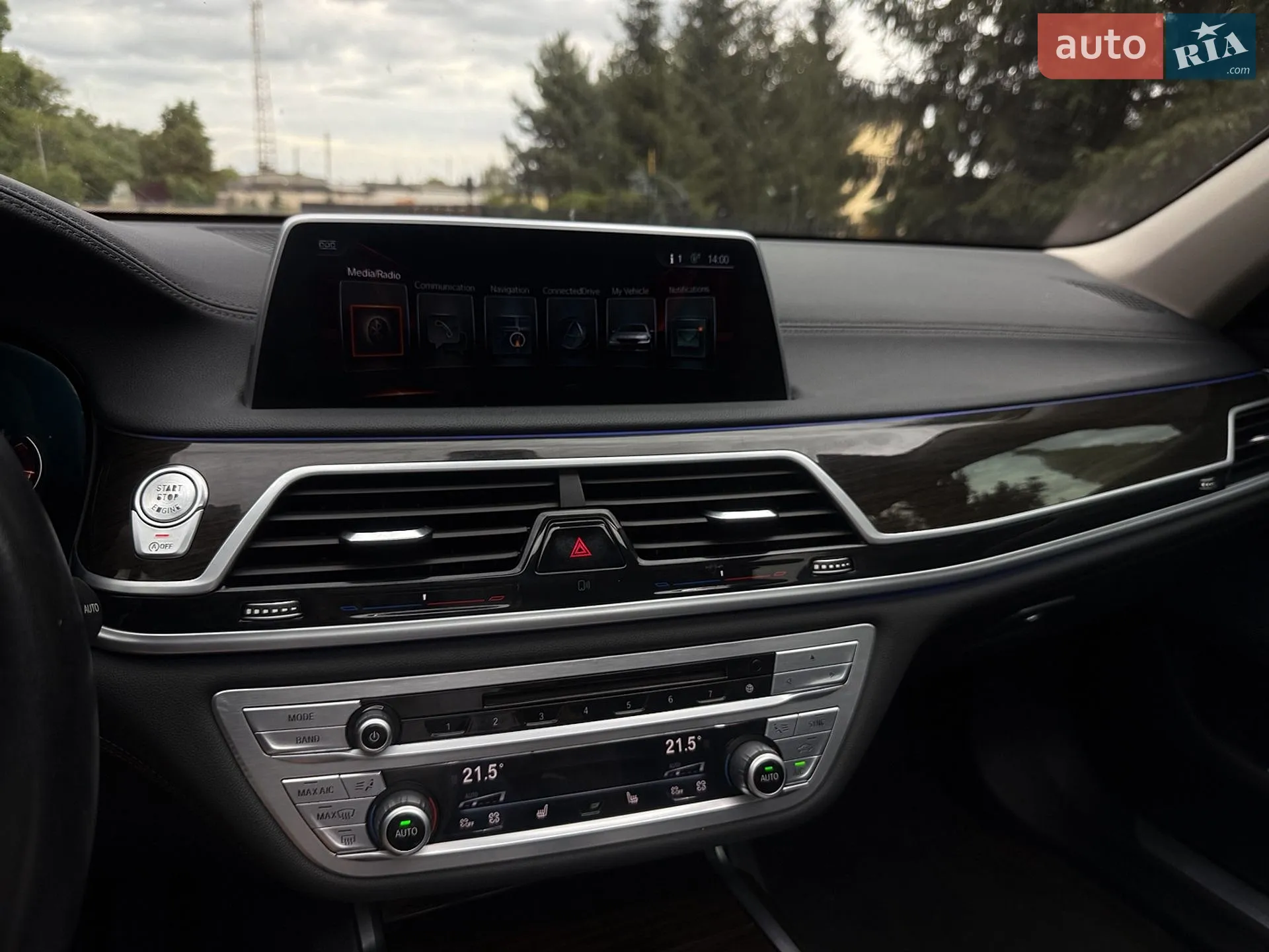 2017 BMW 7er - мініатюра 20