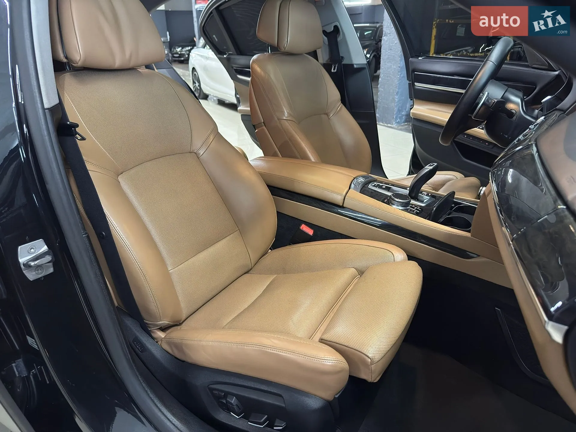 2014 BMW 7er - мініатюра 24