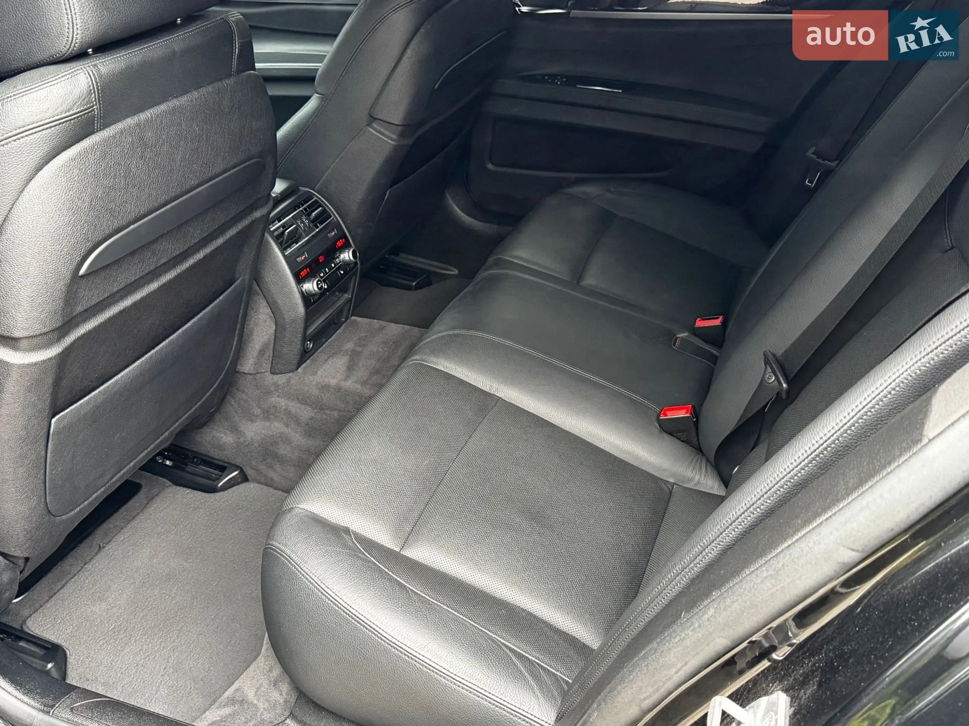 2014 BMW 7er - мініатюра 26