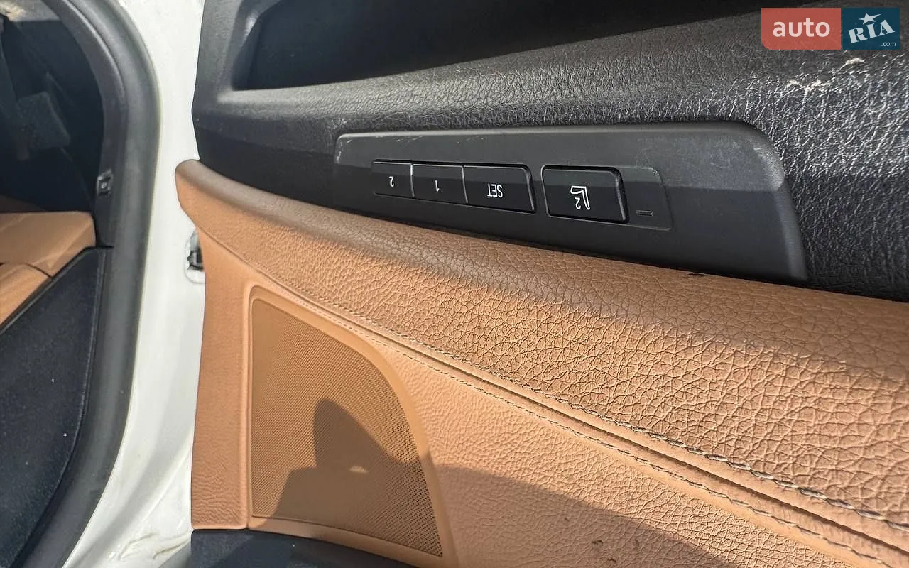 2015 BMW 7er - мініатюра 10