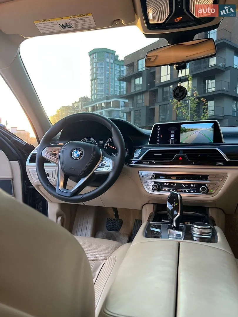2015 BMW 7er - мініатюра 27