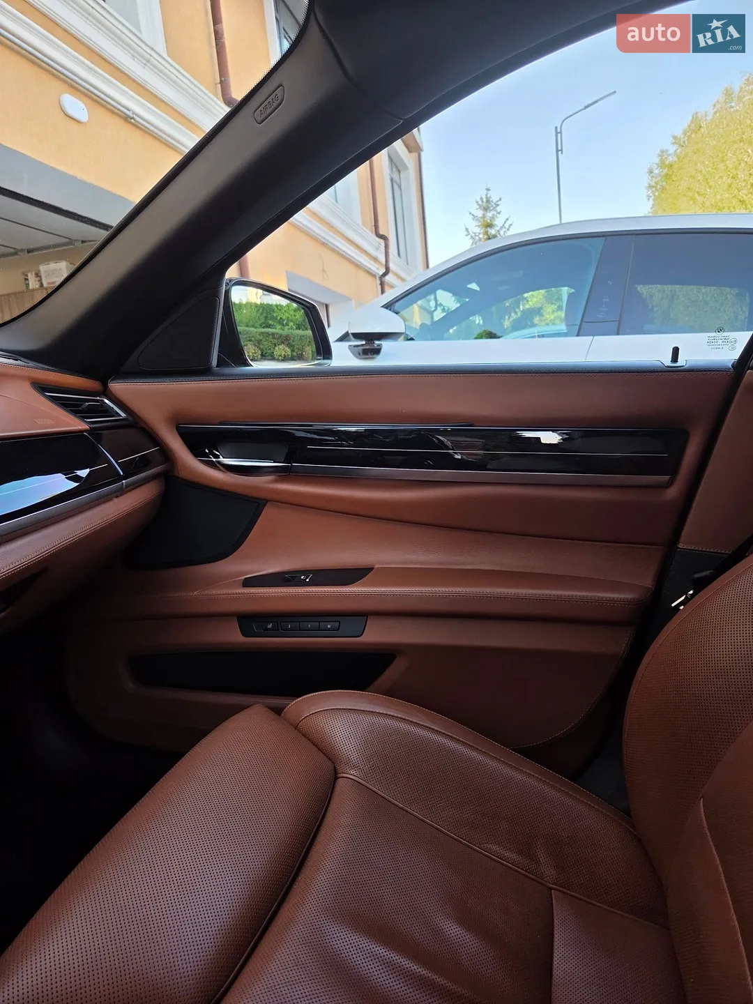 2010 BMW 7er - мініатюра 10