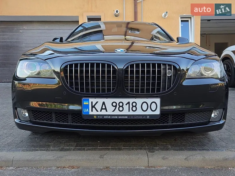 BMW 7 Series 2010
