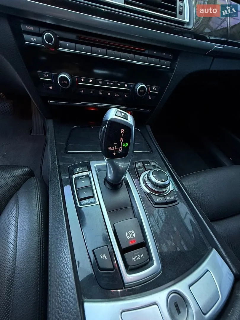 2010 BMW 7er - мініатюра 10