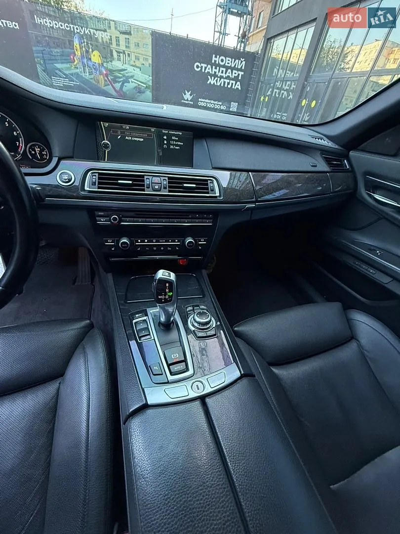 2010 BMW 7er - мініатюра 15
