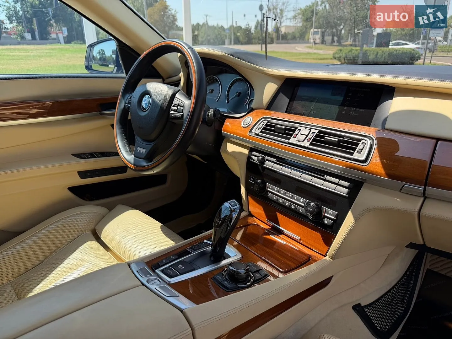2010 BMW 7er - мініатюра 19