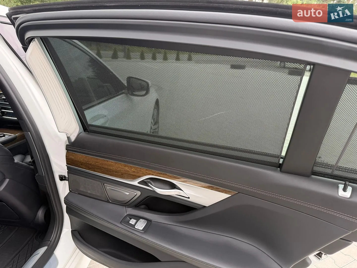 2018 BMW 7er - мініатюра 11