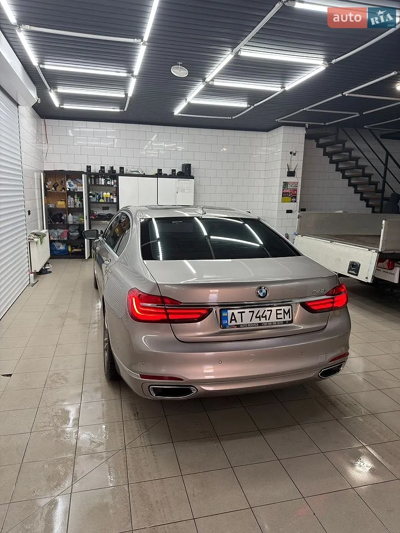 2016 BMW 7er - мініатюра 6