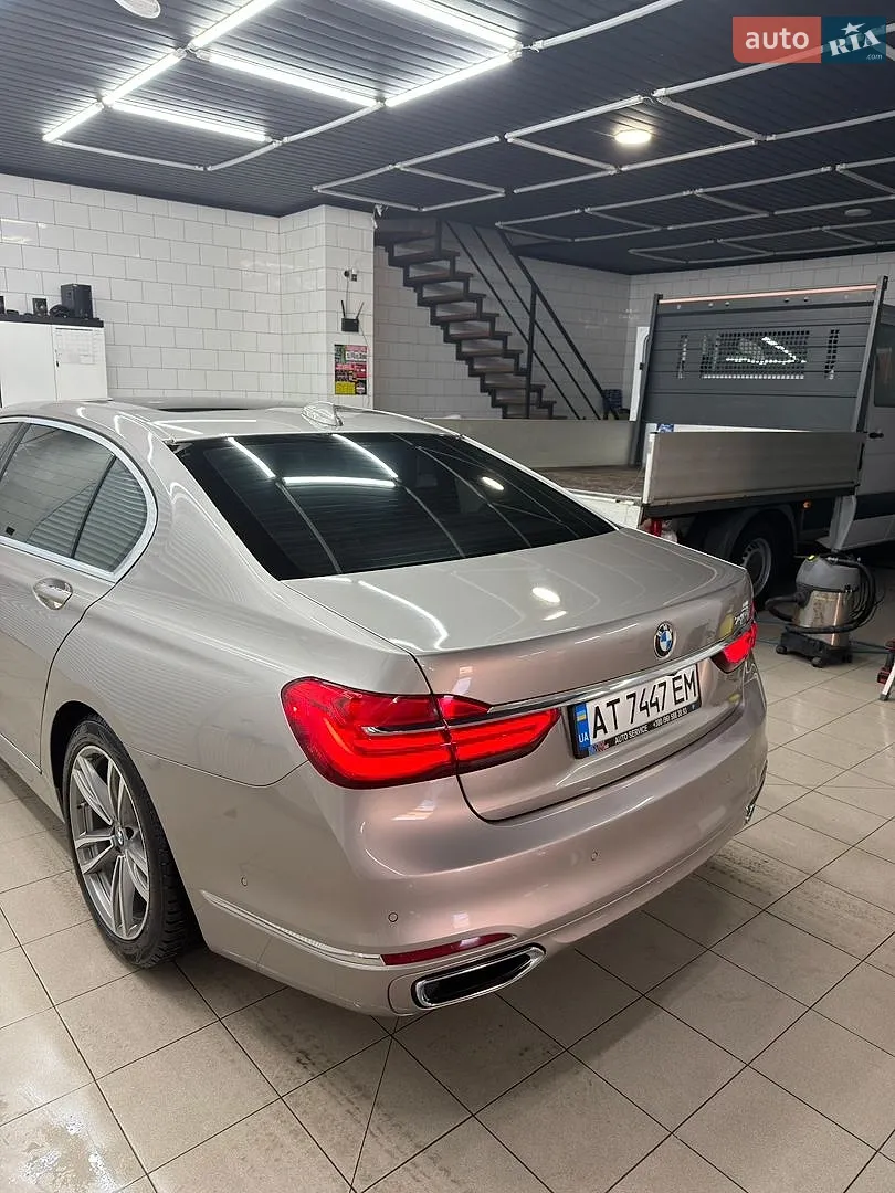2016 BMW 7er - мініатюра 7
