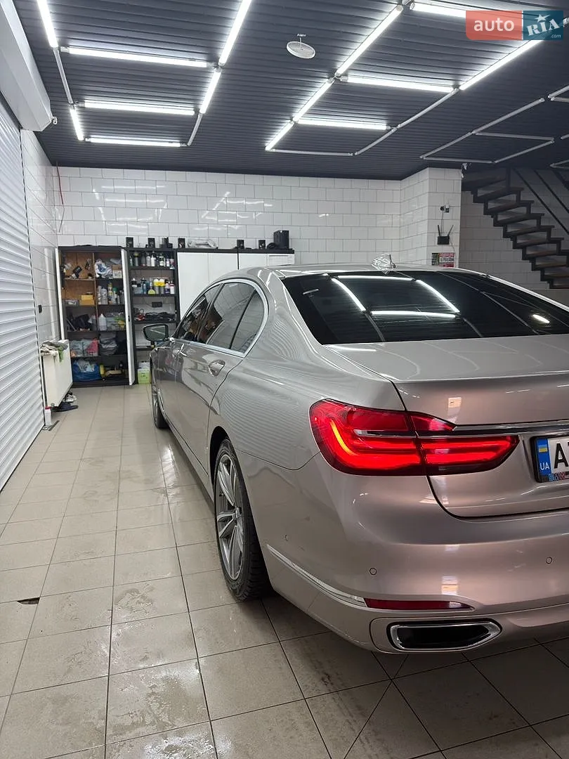 2016 BMW 7er - мініатюра 8