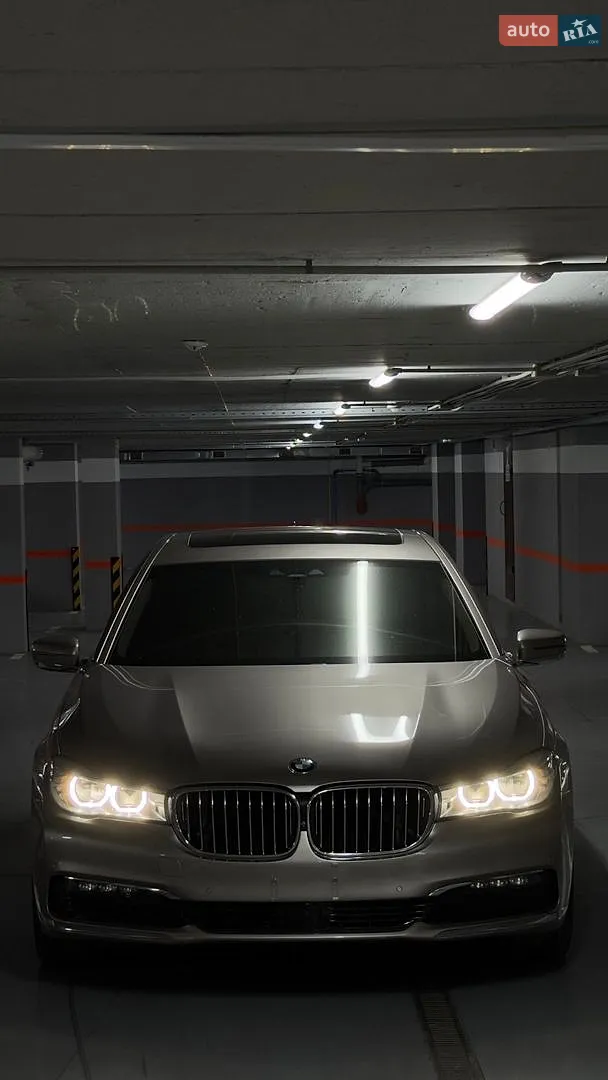2016 BMW 7er - мініатюра 15