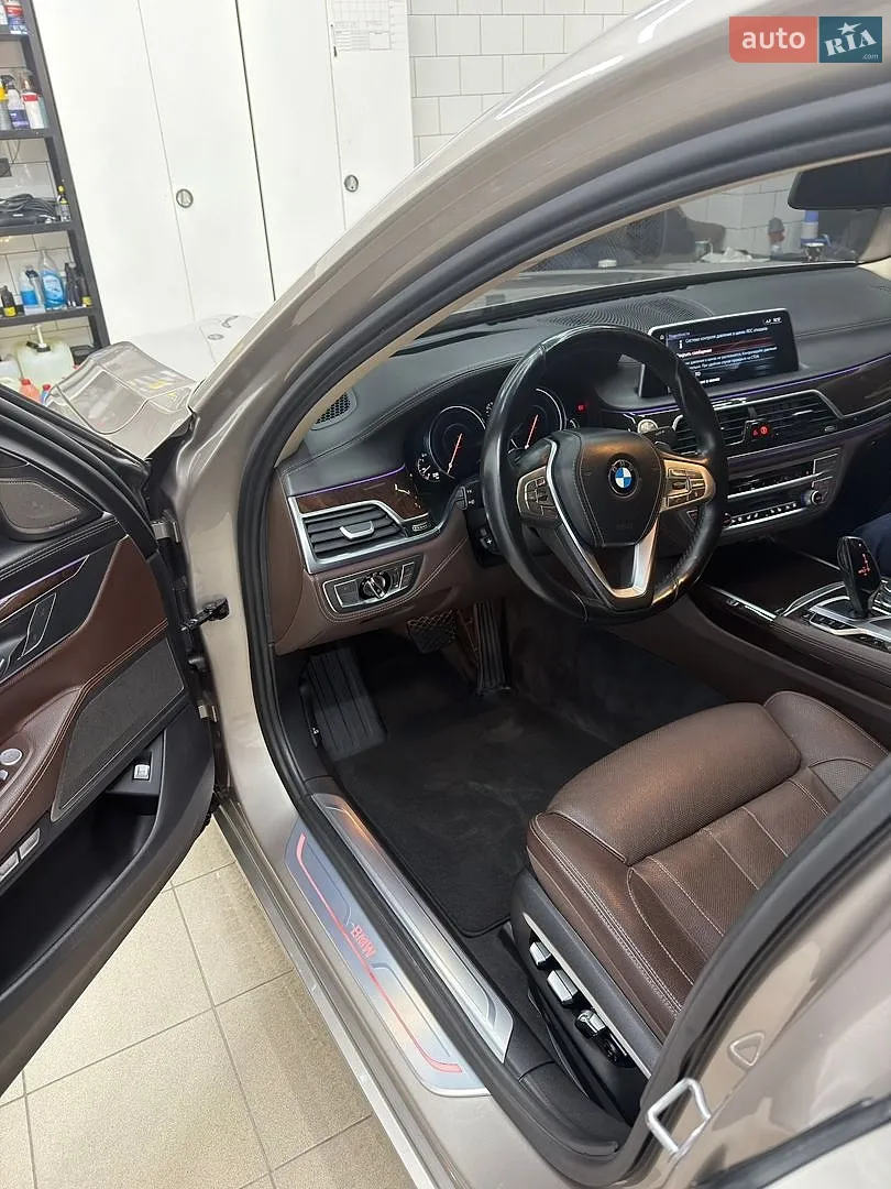 2016 BMW 7er - мініатюра 10