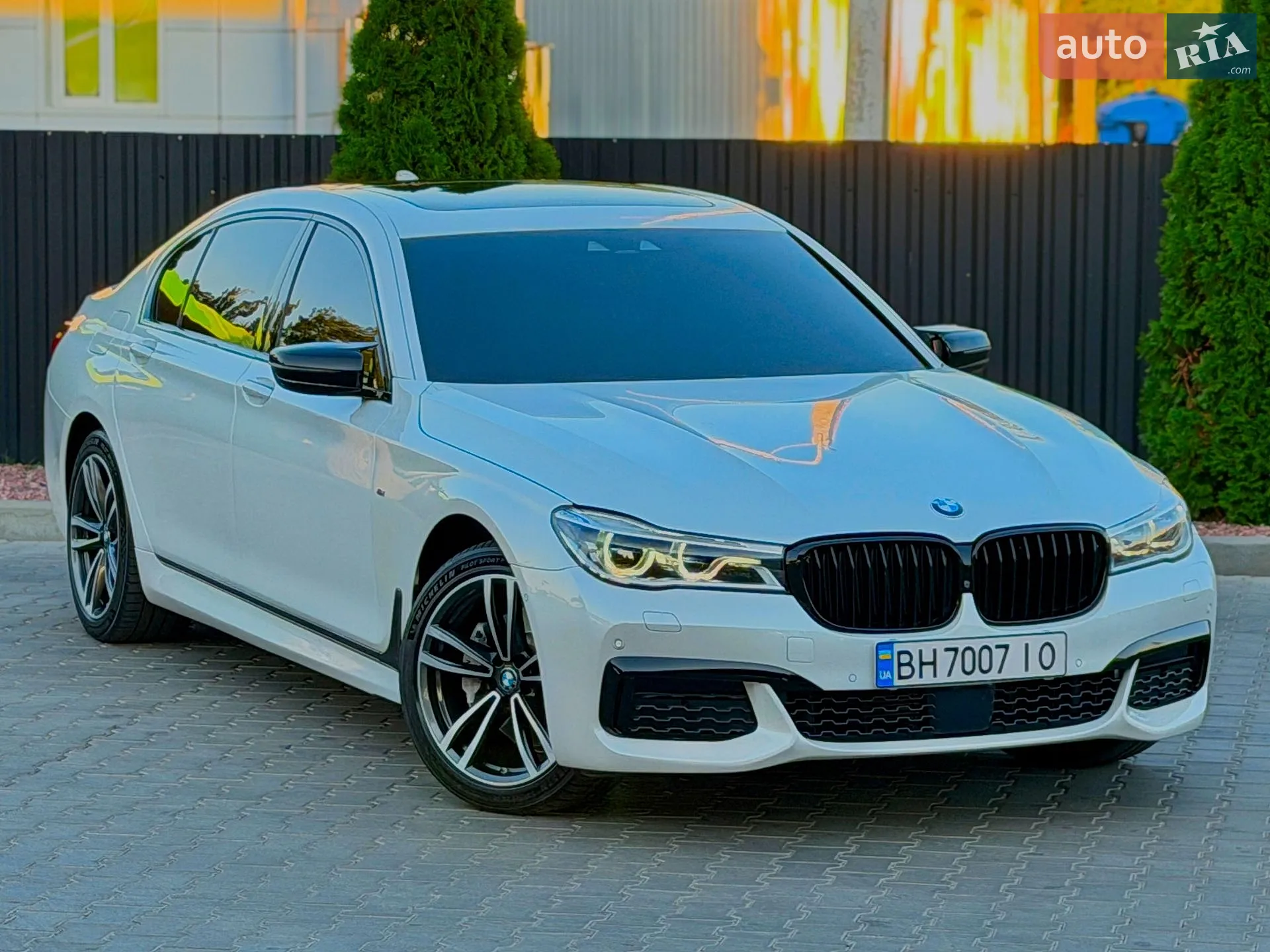 BMW 7 Series 2017 VIN WBA7G6104HG769063 фото оголошення 3 з 66
